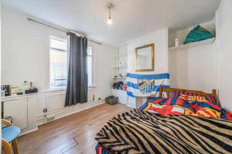 1362997-9-68e3a3b...