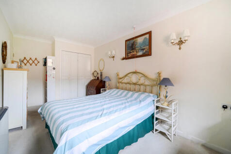 1368812-15-68f793...