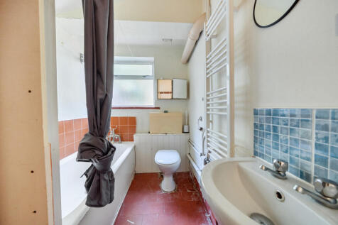 1375695-3-6909d5c...