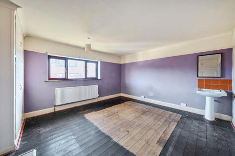 1375695-10-6909d6...