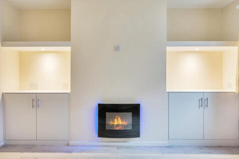 1364385-11-68ecbc...