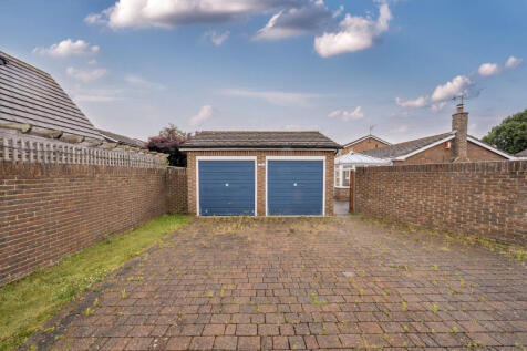 1302115-2-683f2eb...