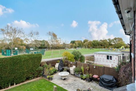 1371923-9-68ff99f...