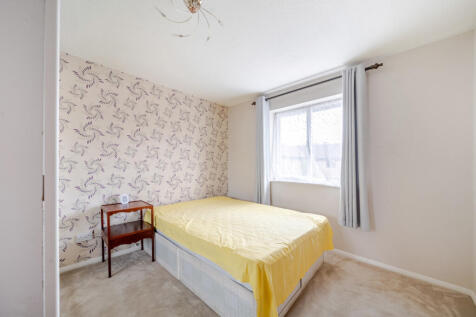 1369269-8-68ecf14...