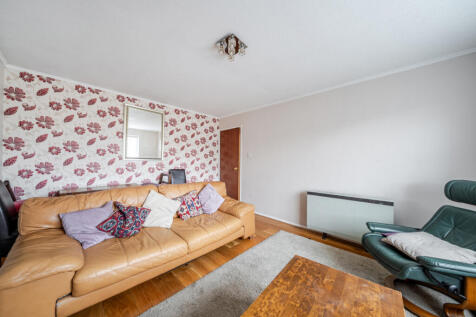 1369269-4-68ecf11...