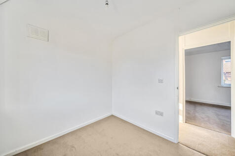 1385084-4-6926e93...