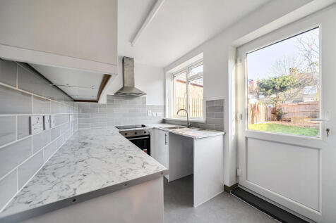 1385084-11-6926e9...