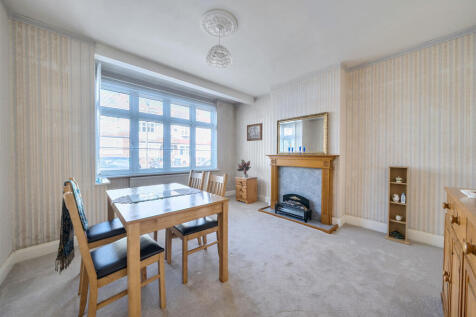 1358970-12-68d51f...