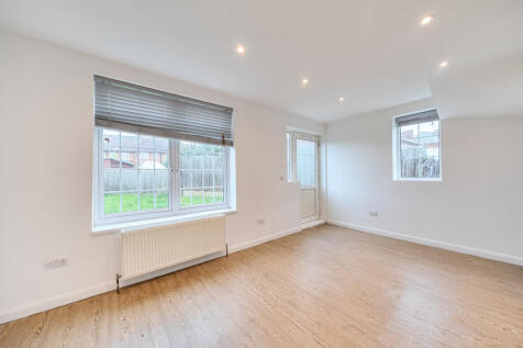 1382908-18-691c55...