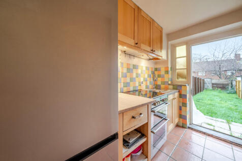 1382904-12-691d9a...