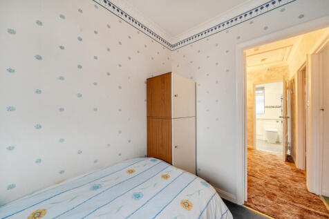 1383771-8-691f372...