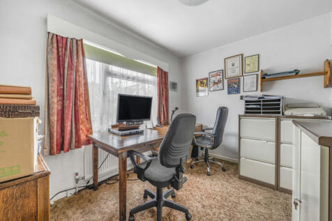 Study / Bedroom
