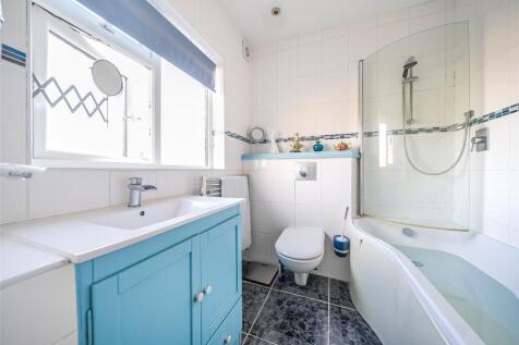 Bathroom (Annex)