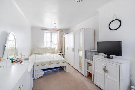 1334682-1-689de85...