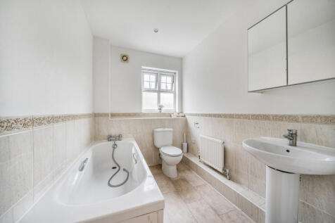 1327366-7-6878eee...