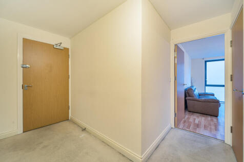 1350376-12-690247...