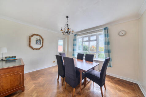 1381540-15-691dbc...