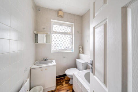 1364843-15-68e655...