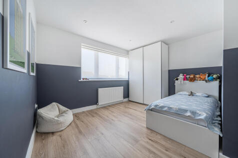 1359979-4-68dbced...