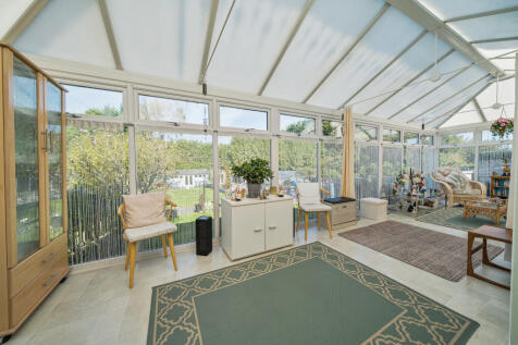 1361478-12-68da86...