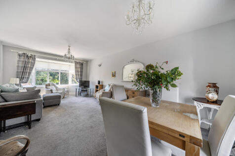 1359092-10-68dbbb...