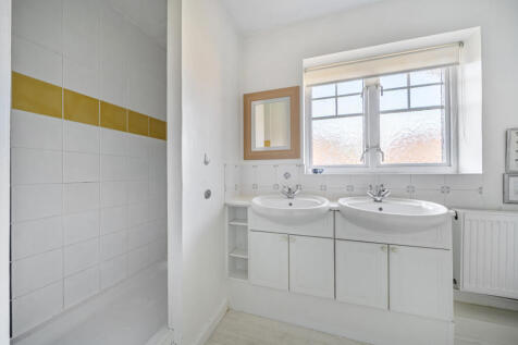 1359092-16-68dbbd...