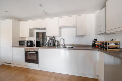 1364990-11-68e7b9...