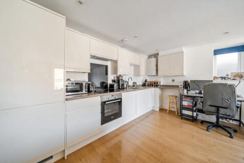 1364990-13-68e7b9...