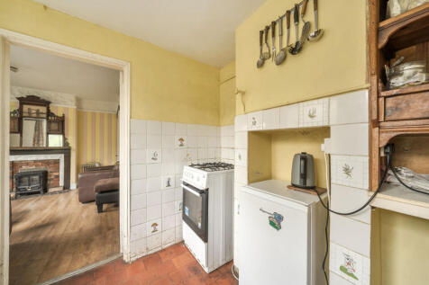 1288055-32-682d9d...