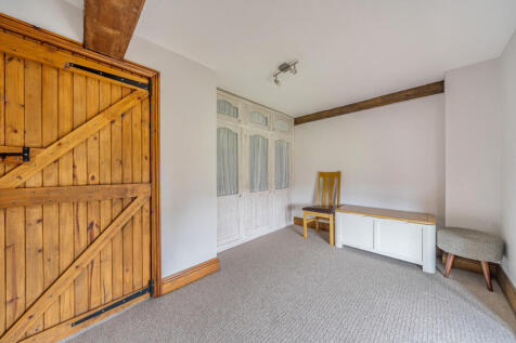 1382718-8-691dc18...