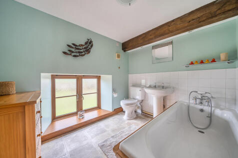 1382718-9-691dc1c...