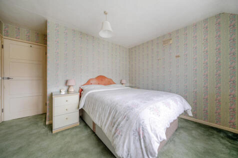 1381539-15-692467...