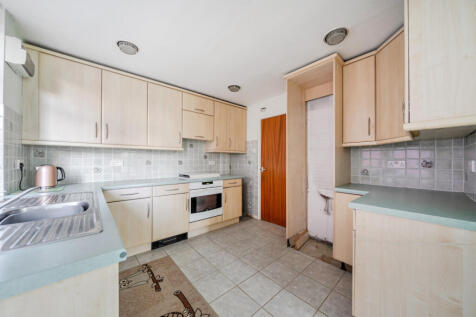 1388609-13-693949...