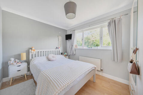 1353167-10-68d53f...