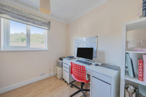 1353167-15-68d540...