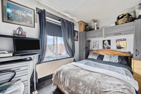 1364800-19-68ee30...