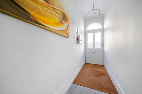 1373625-7-68fb78c...