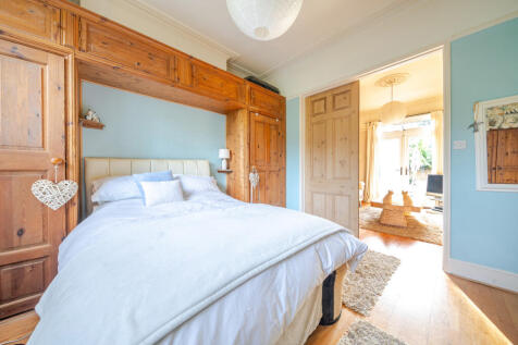 1371403-16-68f754...