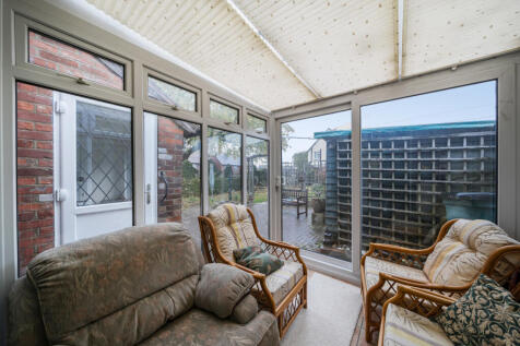 1374046-11-690237...