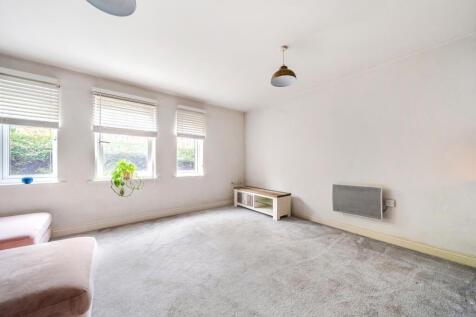 1375821-4-69130bd...