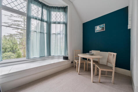 1376346-9-6911bdf...