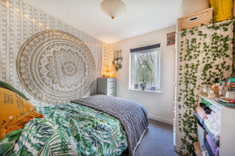 1382668-11-691c7b...