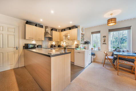 1382668-7-691c7b5...