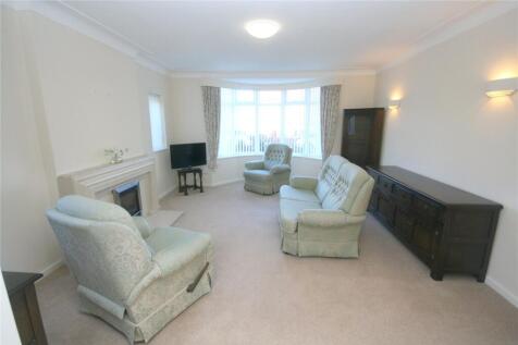 Living Room (2)
