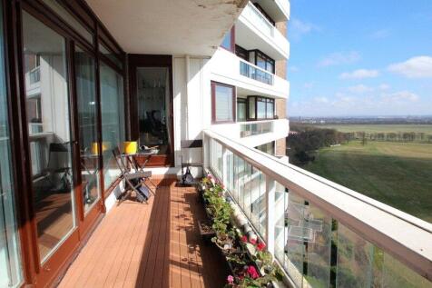 Balcony (2)