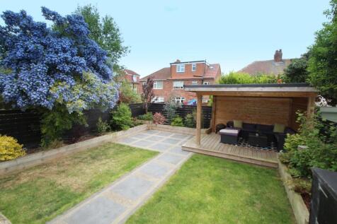 Rear Garden Photo 2