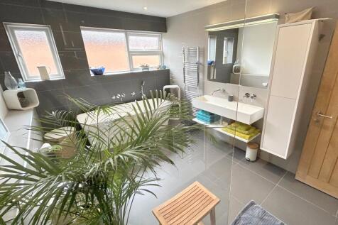 Bathroom/Wc(2)