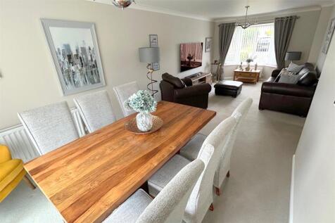 Dining Room Lounge