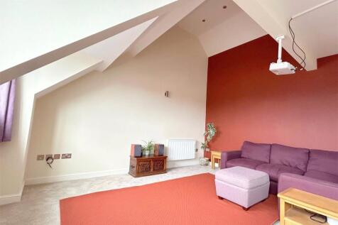 Lounge 1