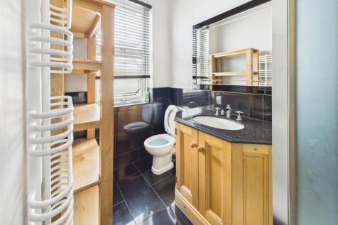 Ensuite Shower Room